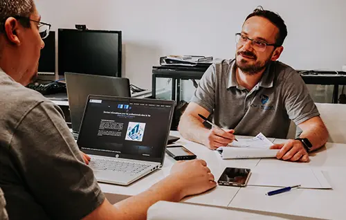 Cybersécurité pour PME dans le Var à Toulon : protection informatique, audit, infogérance et solutions de sécurité adaptées aux TPE/PME.